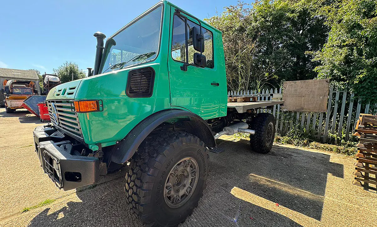 Mercedes Unimog